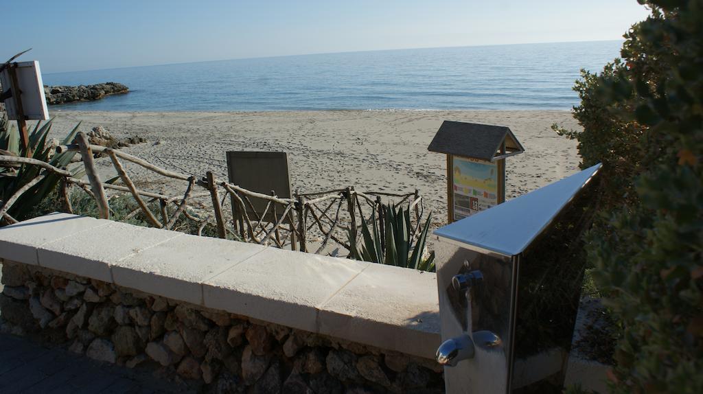 Apartamentos Vistamar Santo Tomas Luaran gambar
