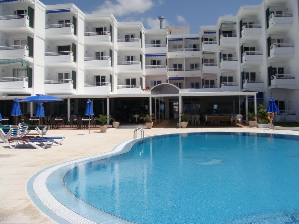 Apartamentos Vistamar Santo Tomas Luaran gambar